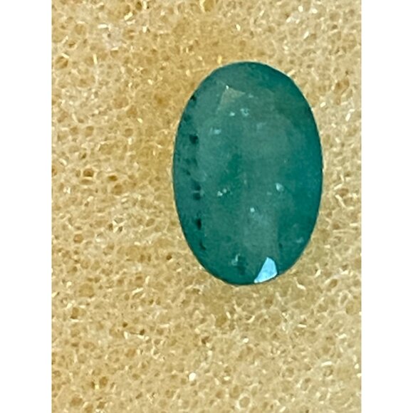 Emerald Faceted 6mm x 4mm Oval Loose Gemstone - Picture 6 of 8